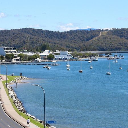 Ferienwohnung Lavish Coastal 2-Bed With Stunning Ocean Views Batemans Bay Exterior foto