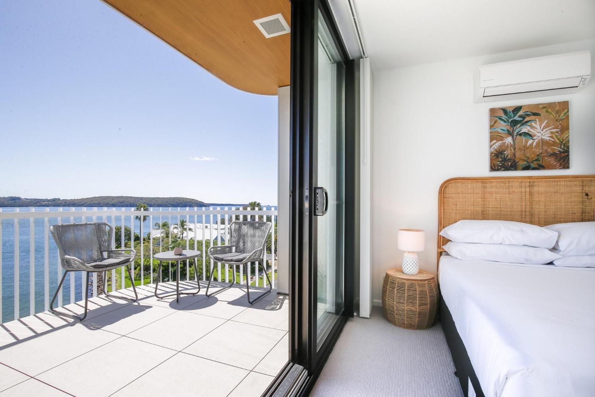 Ferienwohnung Lavish Coastal 2-Bed With Stunning Ocean Views Batemans Bay Exterior foto