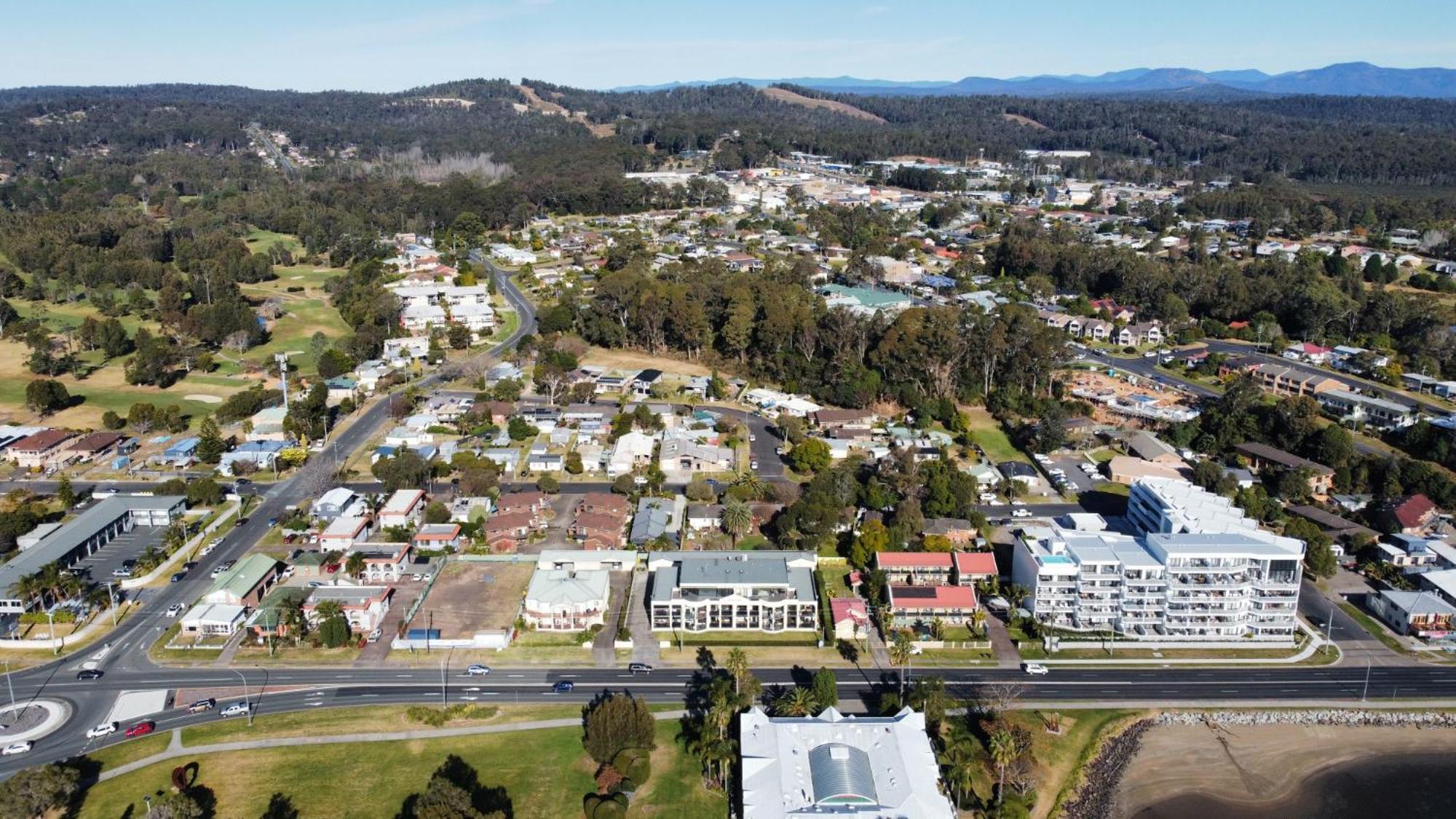 Ferienwohnung Lavish Coastal 2-Bed With Stunning Ocean Views Batemans Bay Exterior foto